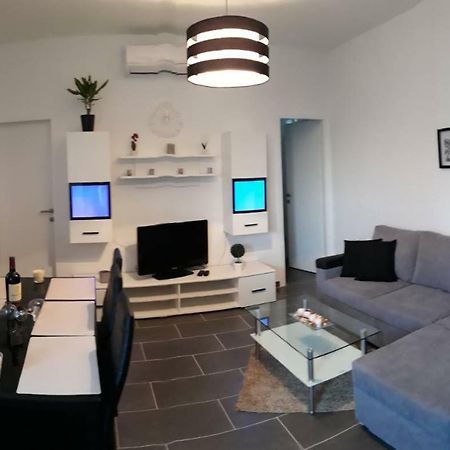 App Lana Apartman Crikvenica Kültér fotó
